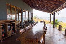 Chalet in Delfinópolis - Chalé com vista e acesso ao Rio Grande - MG