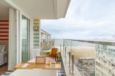 Apartment in Rio de Janeiro - Sea View and Balcony with Bathtub | Q9