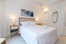 Aparthotel in Rio de Janeiro - Prud803 | Apartamento a 1 min da praia de Ipanema