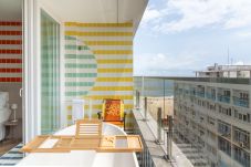 Apartment in Rio de Janeiro - Sea View and Balcony with Bathtub | Q2