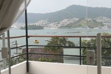 Apartment in Angra dos Reis - Flat com vista para o Mar no Marinas III