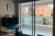 Estudio en São Paulo - Encanto en Paulista a 300 metros del metro