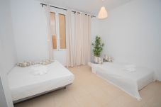 Apartamento en Madrid - Habitaciones en alquiler en Barrio Chueca - Madrid INF1F