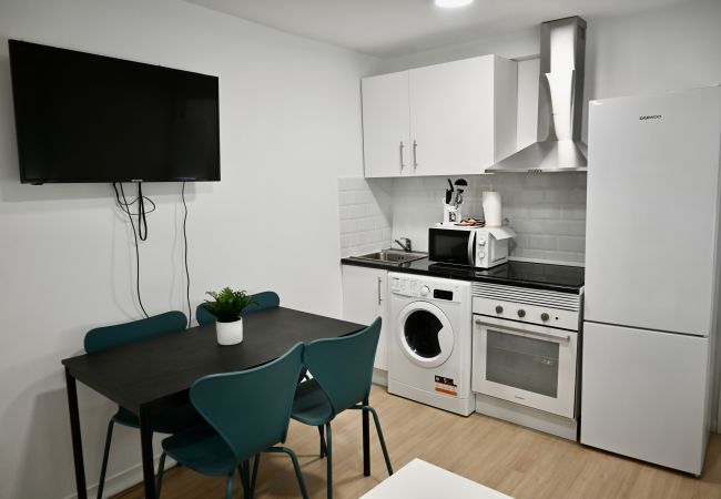 Estudio en Madrid - Amplio y luminosos apartamento en Pasaje Virgen de la Alegría