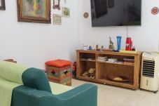 Apartamento en Rio de Janeiro - OTA308 | Dormitorio y salón cerca de Arpoador