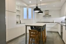 Apartamento en Madrid - Exclusivo Apartamento de Tres Dormitorios a Pasos de Plaza de Castilla