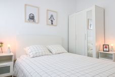 Apartamento en Madrid - Luminoso apartamento de tres dormitorios  