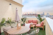 Apartamento en Madrid - Ático con extraordinaria Terraza - Centro -Lujo - Alturas con sabor Mediterráneo